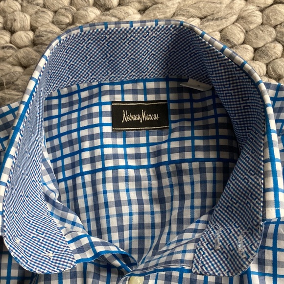 Neiman Marcus plaid shirt with contrasting cuffs - Picture 7 of 10